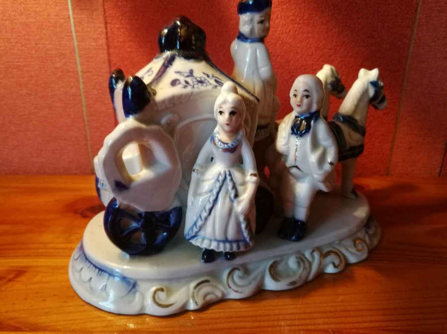 Porcelana -figurka Karoca - Tanio