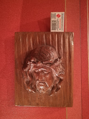 Rękodzieło, rzeźba lite drewno Jezus - Tanio!