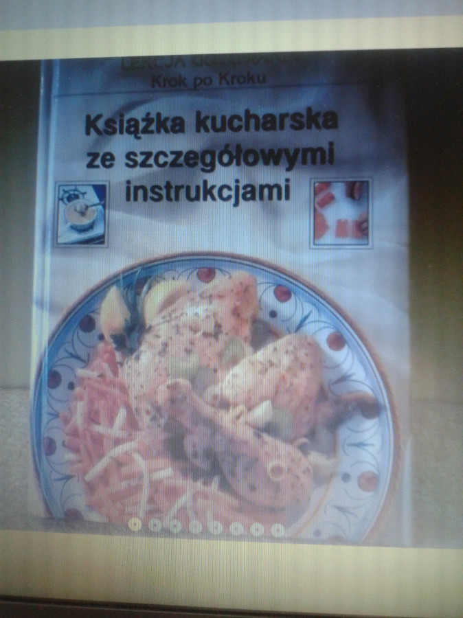 Sprzedam album kulinarny Ksiazka Kucharska . Lekcja Gotowania .