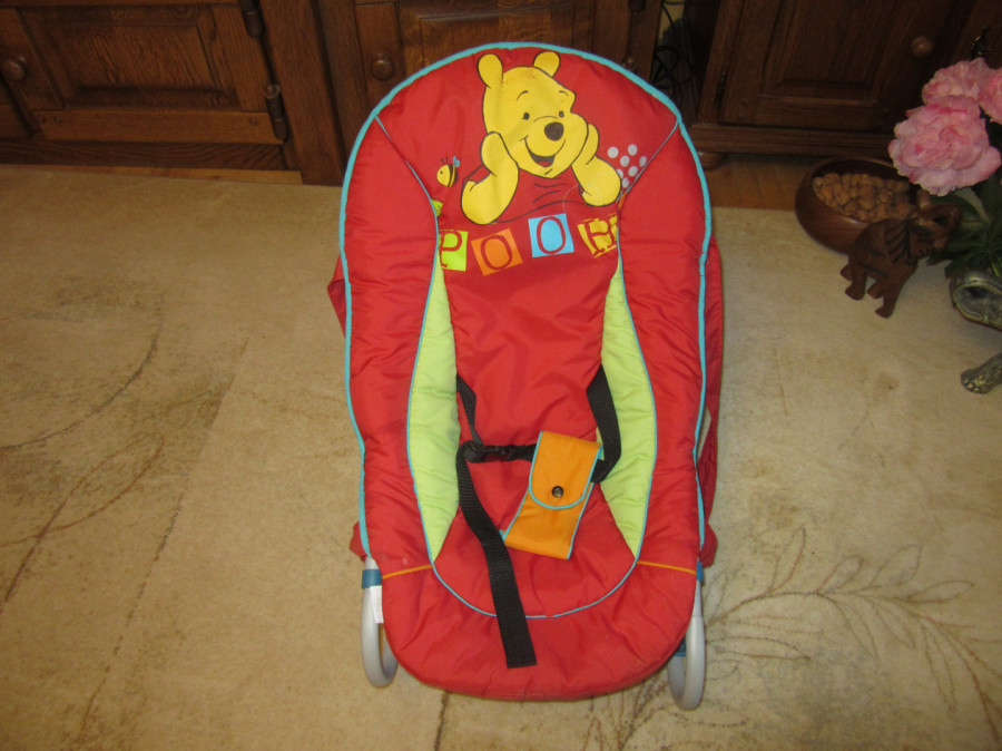 Leżaczek bujaczek pooh dla niemowlaka: zdjęcie 87188148