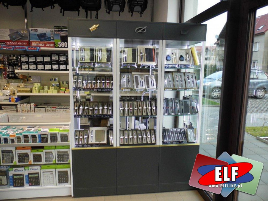 Sprzedawca w sklepie ELF -Zabaki,Szkolne,Biurowe,Artystyczne,Imprezowe: zdjęcie 88048400