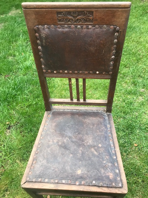 Krzesło stare do renowcji