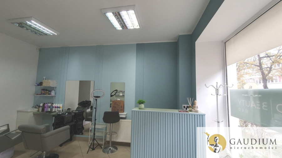 Lokal handlowo / usługowy w centrum Gdyni: zdjęcie 94579090