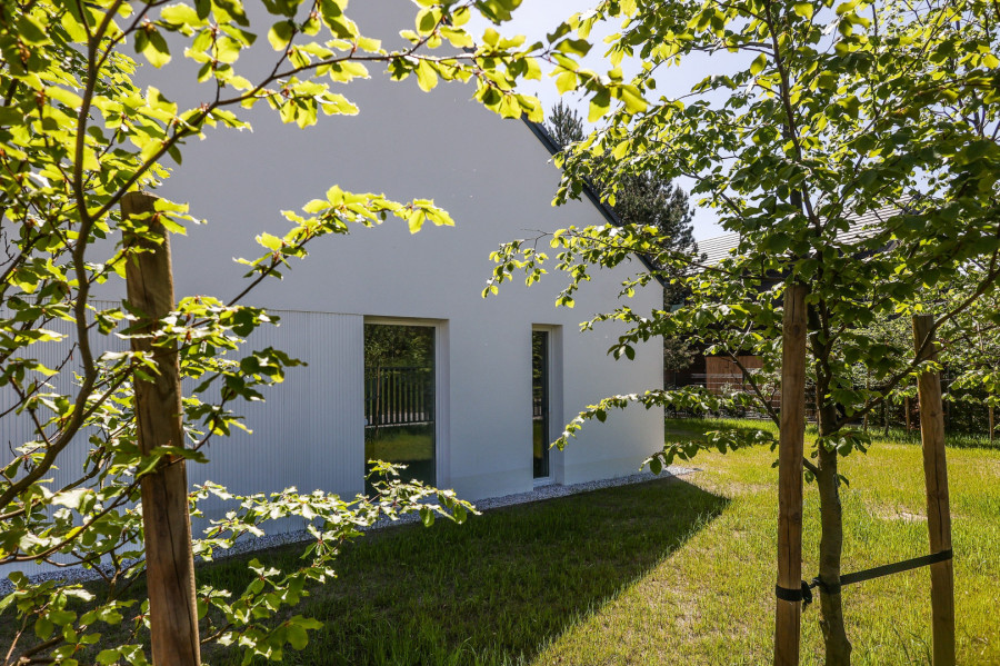 Nowy dom z ogrodem w Gdyni Dąbrowie: zdjęcie 91735350