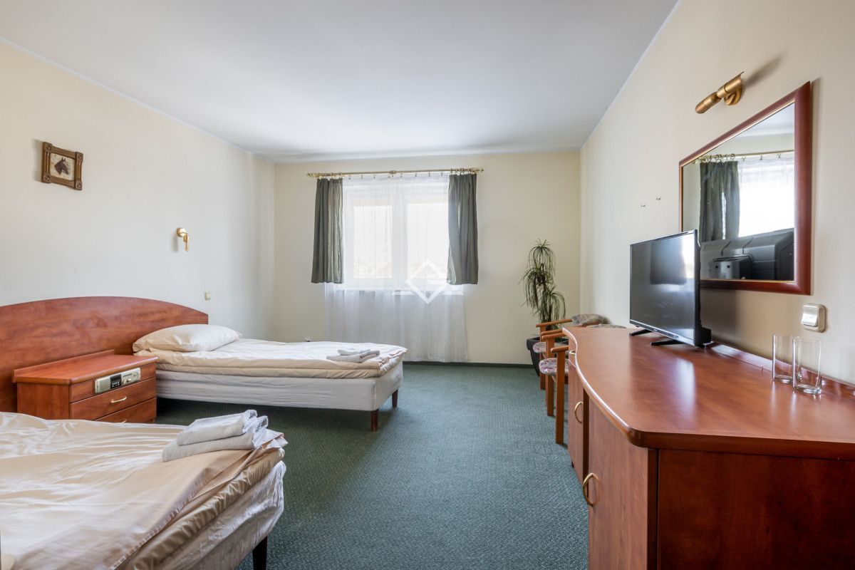 HOTEL | centrum miasta | duża działka | przy rzece: zdjęcie 93827529