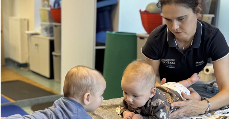 Fizjoterapeutka dziecięca / Fizjoterapeuta pediatryczny (FD): zdjęcie 98486883