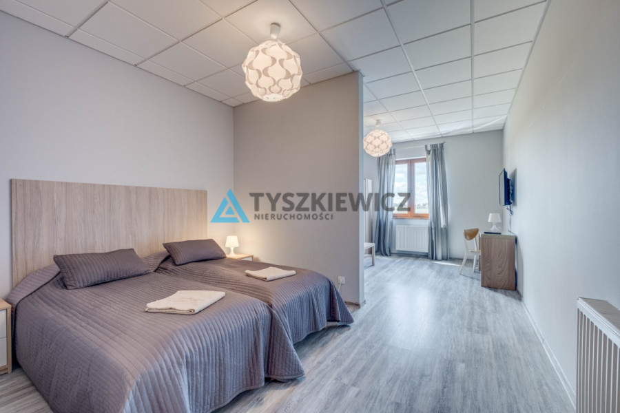 Stajnia Ośrodek jeździecki Stadnina koni Hotel: zdjęcie 93548641