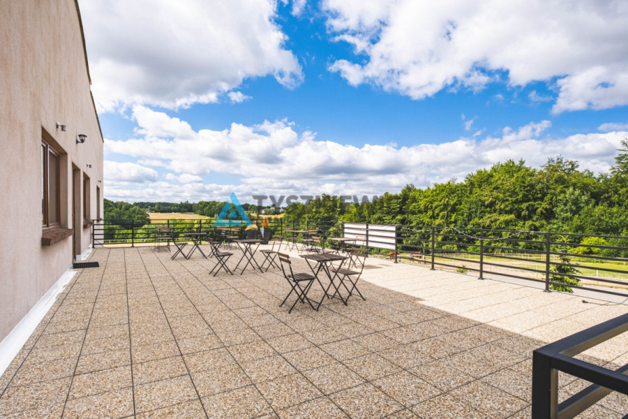 Stajnia Ośrodek jeździecki Stadnina koni Hotel: zdjęcie 93548631