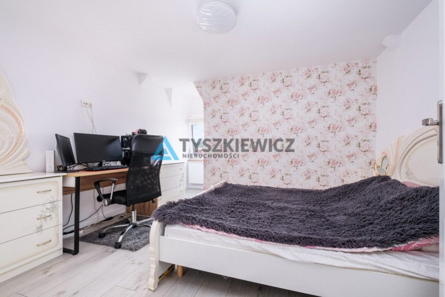 Ładne mieszkanie w centrum Wejherowa + 2 piwnice: zdjęcie 92103443