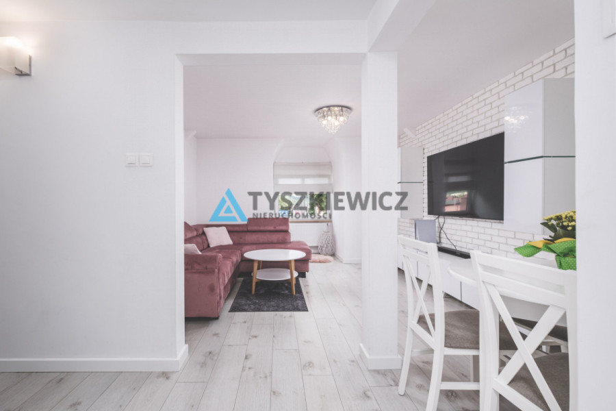 Ładne mieszkanie w centrum Wejherowa + 2 piwnice: zdjęcie 92103446