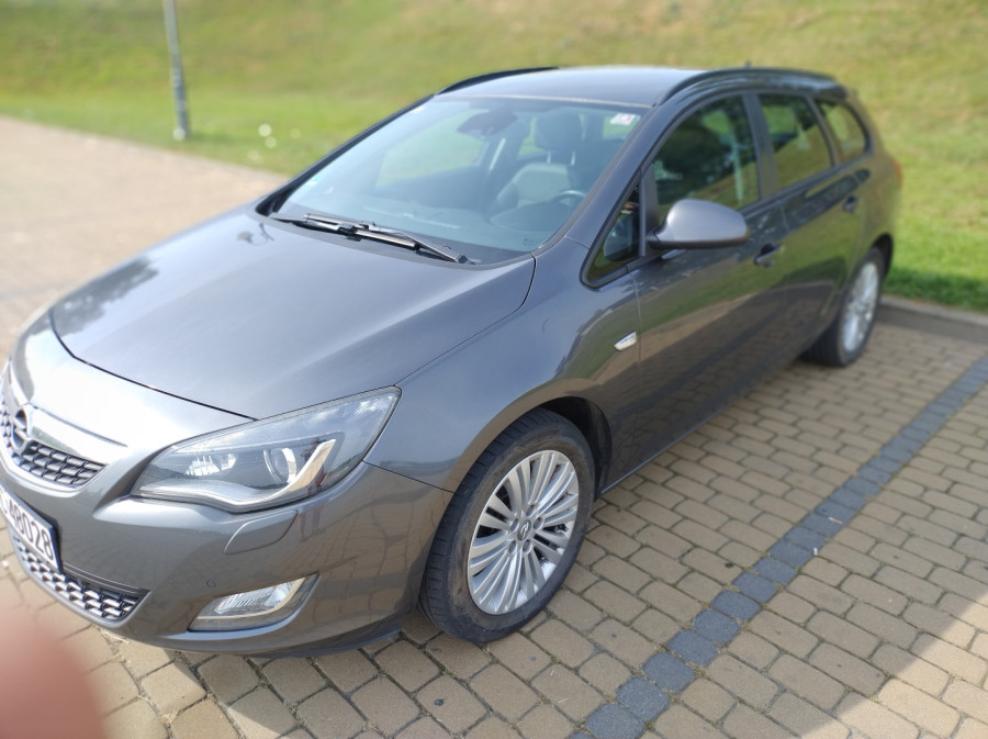 Opel Astra J 2.0 CDTI: zdjęcie 92378879