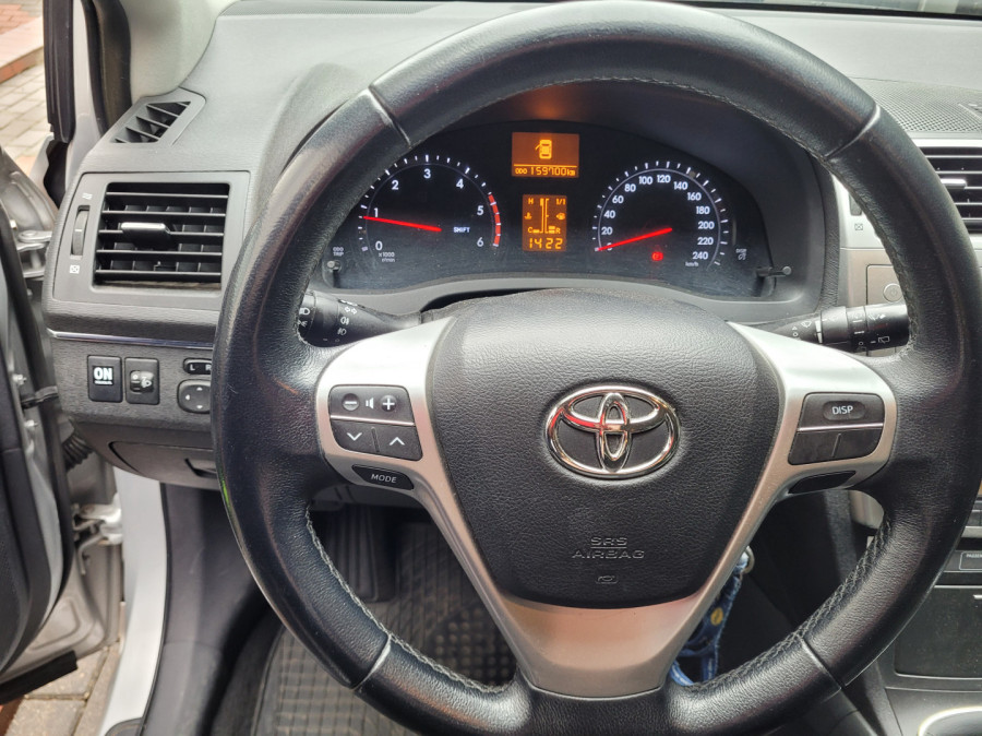 Toyota Avensis kombi 2.0 D4D 124KM 2015 rok 160000km: zdjęcie 92138819