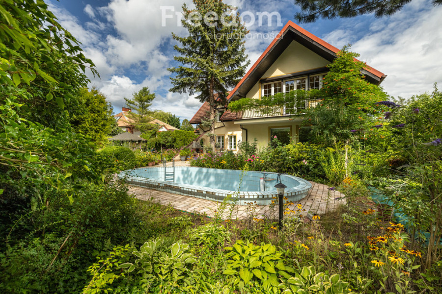 Duży dom z pięknym ogrodem... basen, las!: zdjęcie 92165517