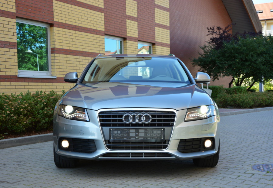Audi A4 B8 Zarejestrowana Xenon+LED Tylko 123tys.km. Klimatronik: zdjęcie 92383548
