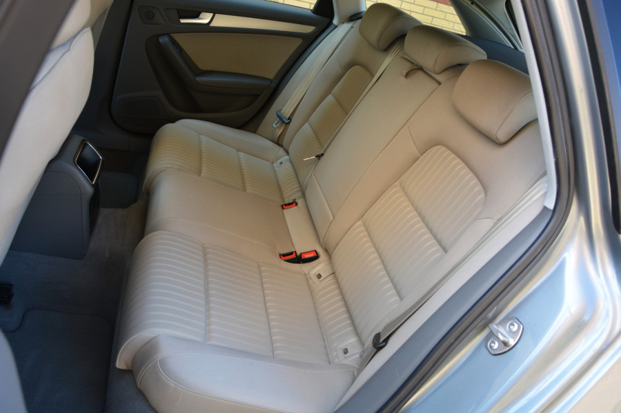 Audi A4 B8 Zarejestrowana Xenon+LED Tylko 123tys.km. Klimatronik: zdjęcie 92383552