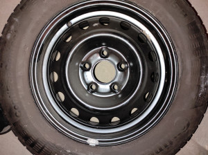 Opona letnia Continental 195/65 R15 z felgą do KIA Ceed i Hyundai