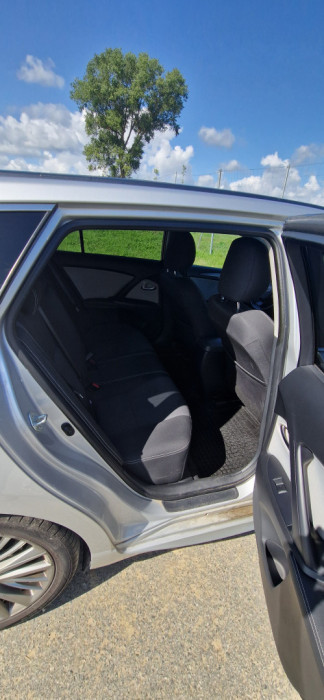 Toyota Avensis kombi 2015 rok 1.8 benzyna LPG: zdjęcie 92419939