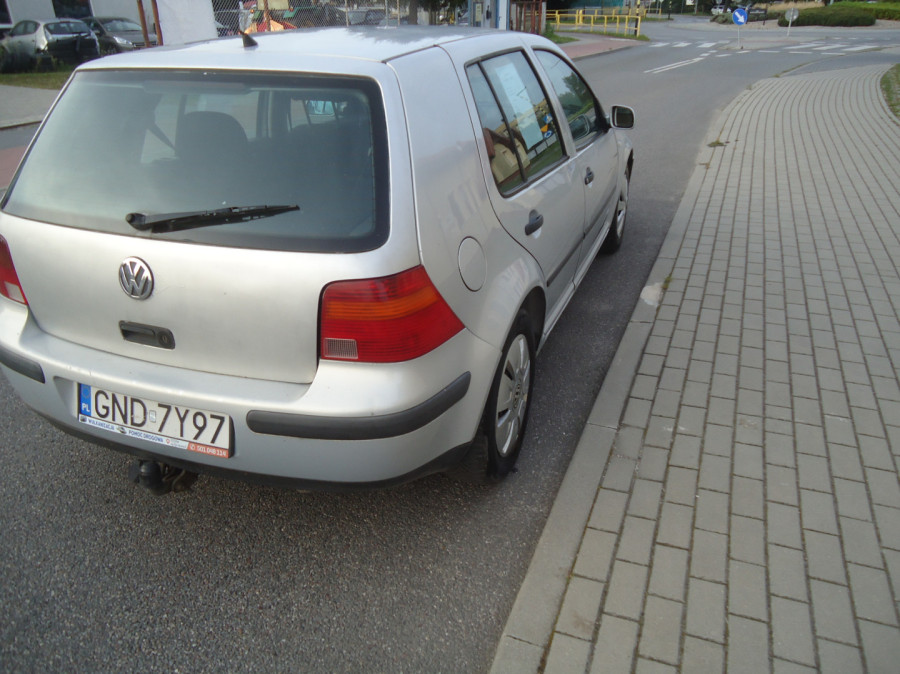 VW GOLF IV 1,9TDI 90KM  klimatyzacja: zdjęcie 92420073