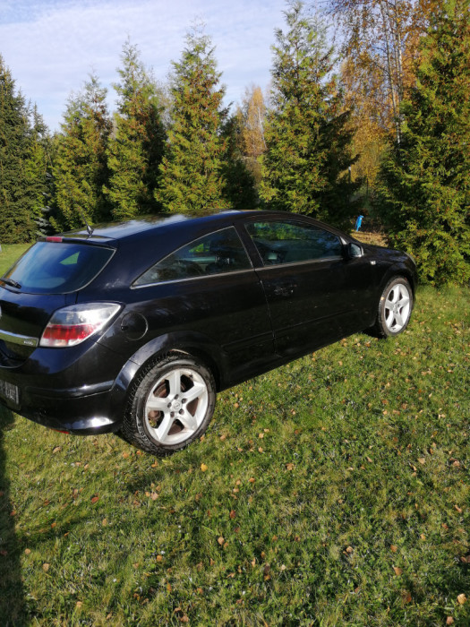 Opel Astra h: zdjęcie 92696075