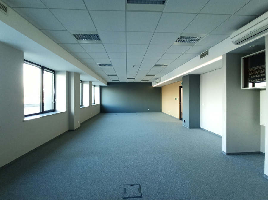 Lokal biurowy 228 m2 w biurowcu C200 Office: zdjęcie 92468275