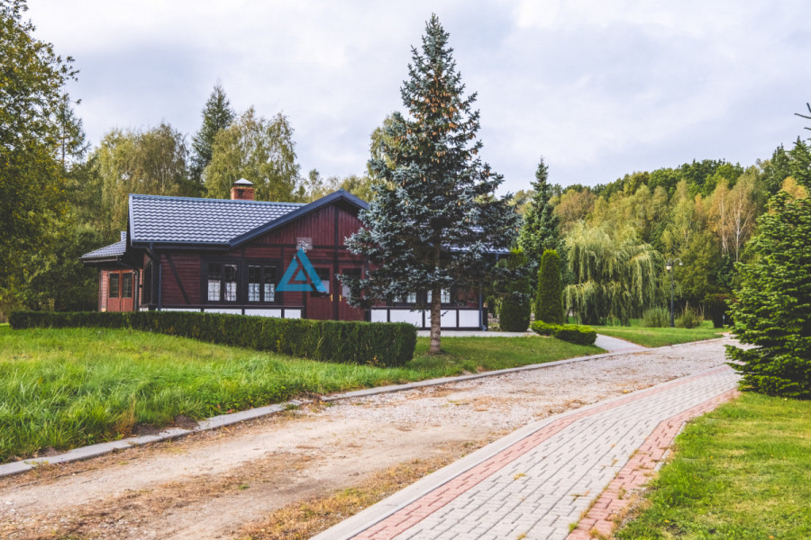 Ośrodek - Stadnina, domki, hotel i restauracja: zdjęcie 92571825