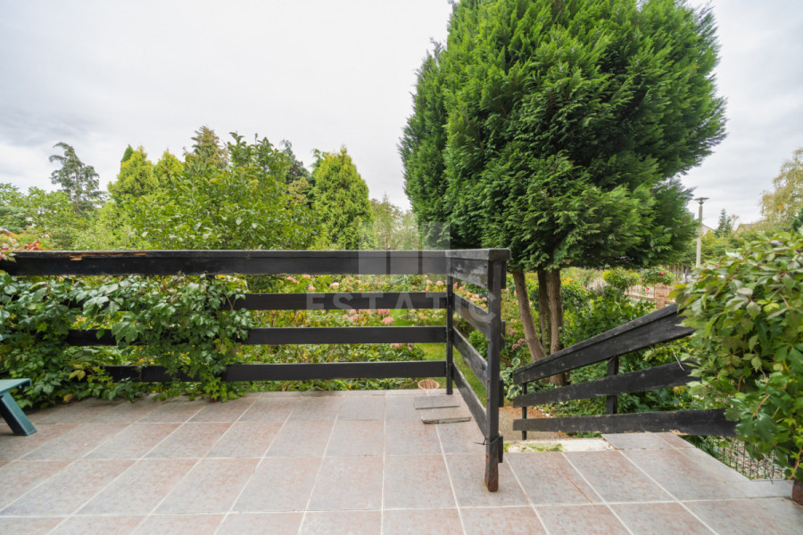 Cicha okolica | Piękny ogród | Zaadaptowany strych: zdjęcie 92613134