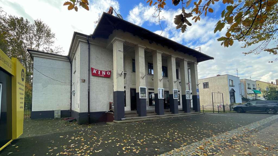 Kino i pensjonat w centrum Ustki.: zdjęcie 92732682