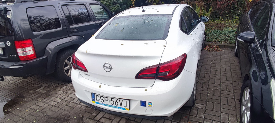 Opel Astra Bardzo Niski Przebieg 13 tys: zdjęcie 92796444