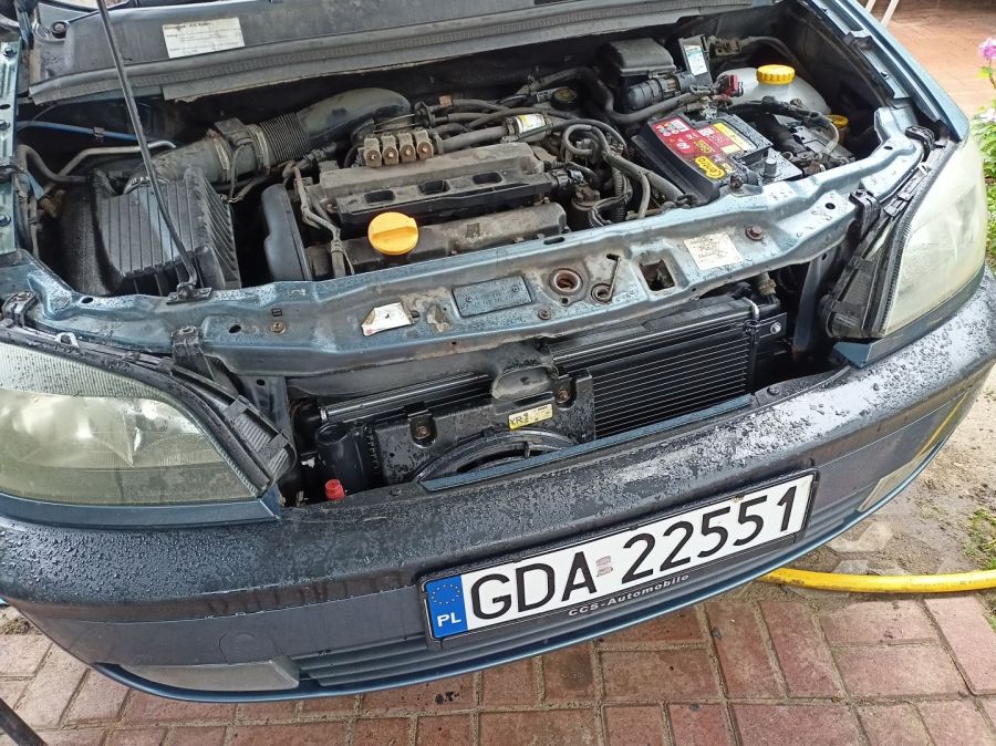 Opel zafira 2000 r.: zdjęcie 92862092