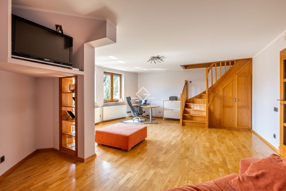 piękny dom na jasieniu | duży ogród | SAUNA: zdjęcie 93826632