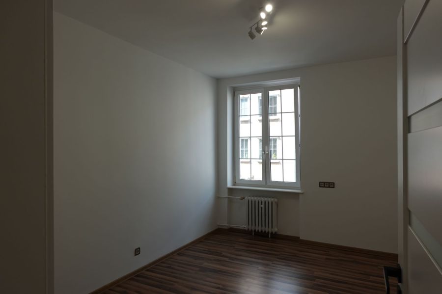 Sprzedam mieszkanie jedno lub dwupokojowe 33,89 m2 ul. Węglarska: zdjęcie 93030941