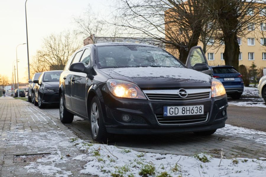 Opel Astra III stan idealny, nowy rozrząd, nowe opony: zdjęcie 93305314