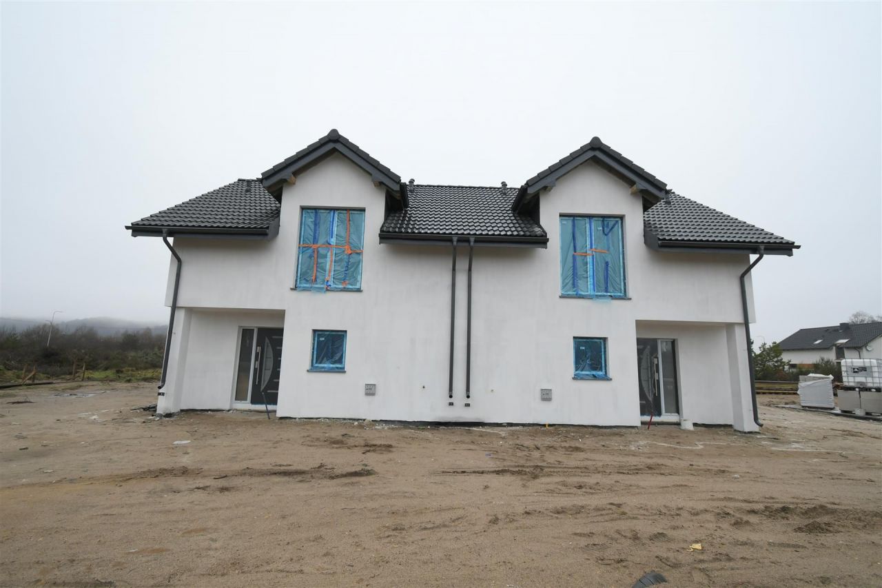 Dom Reda Tatarakowa z dużym 420m2 ogrodem: zdjęcie 93434154