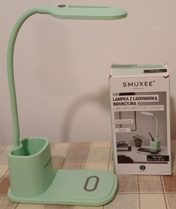 Lampka z ładowarką indukcyjną LED Smukee dotykowe właczanie