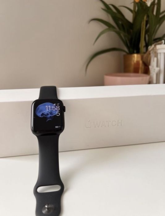 Zegarek Apple Watch 7