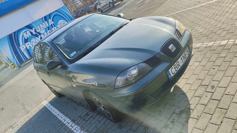 Sprzedam Seat Ibiza 1.4 16V Stella III generacja 2002