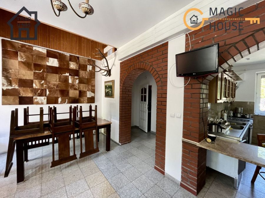 Dom 250 m&sup2; | 8 sypialni | działka 3000 m&sup2; | Rumia: zdjecie 98920546