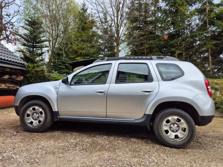 Dacia Duster 1.5 dCi Laureate 4x4 2014 r.,bezwypadkowy