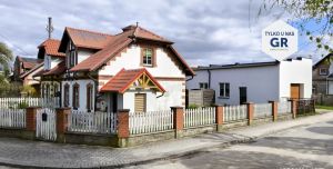 Kościerzyna centrum- na sprzedaż dom i  garaż