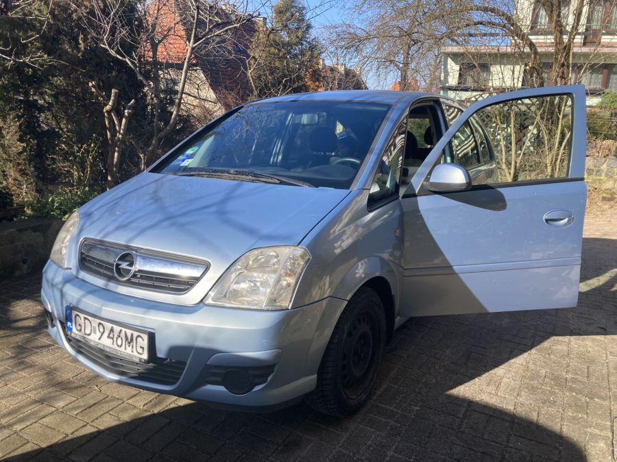 Opel Meriva 1.6 Essentia, Niski przebieg