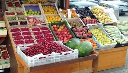 Sprzedaż owoców - praca sezonowa