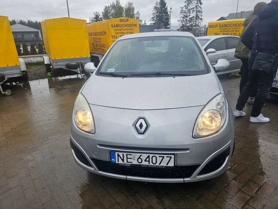 Renault Twingo 1.2 Benzyna 2008 rok mały przebieg! Opłaty aktualne !
