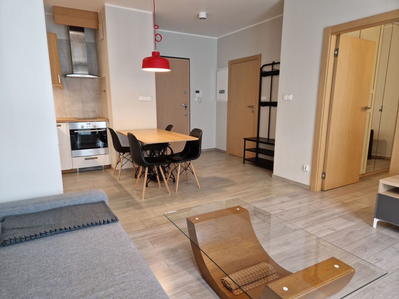 Dwupokojowy apartament na osiedlu Garnizon: zdjęcie 93851593