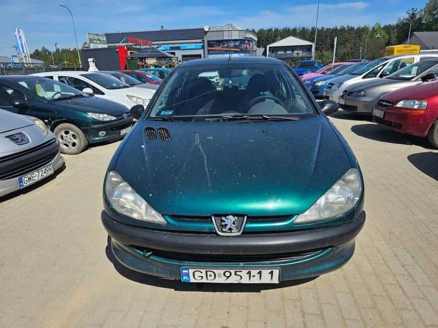 Peugeot 206 XR 2000r. 1.1 benzyna