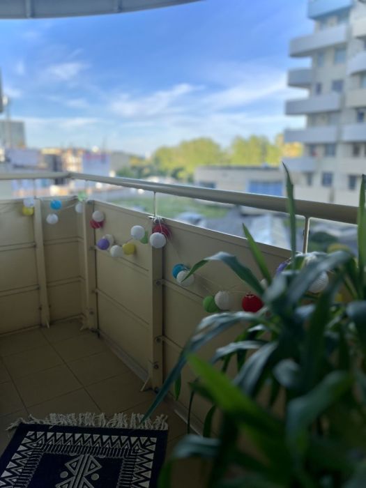 Mieszkanie z przestrzennym widokiem i balkonem