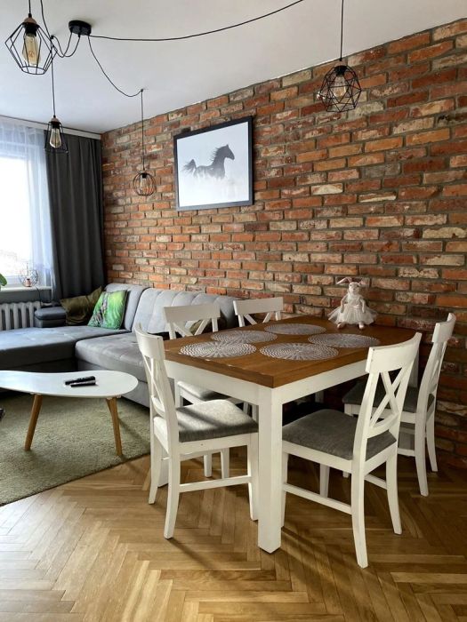 Komfortowe mieszkanie z balkonem w Gdyni