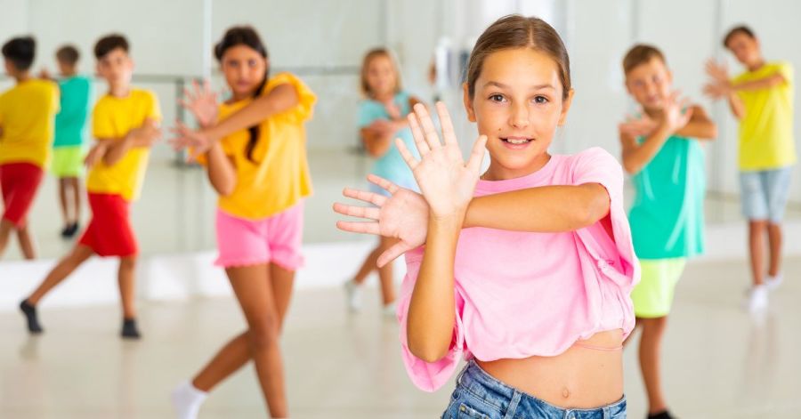 Obóz taneczny dla dzieci 8-13 lat Łazy nad morzem
