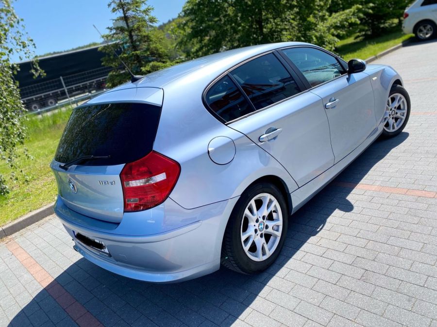 BMW 118d 146KM Klima Nowe opony Oplacony !!!