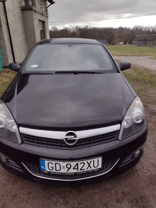 Opel Astra GTC 1.9 120 km