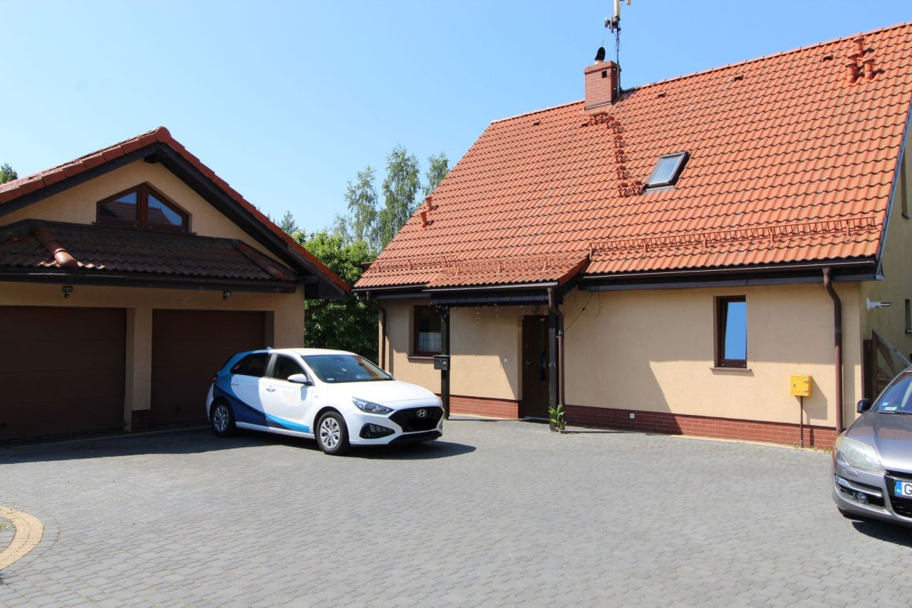 Wolnostojący dom z dużym garażem, okolica Gdańska: zdjęcie 94025433